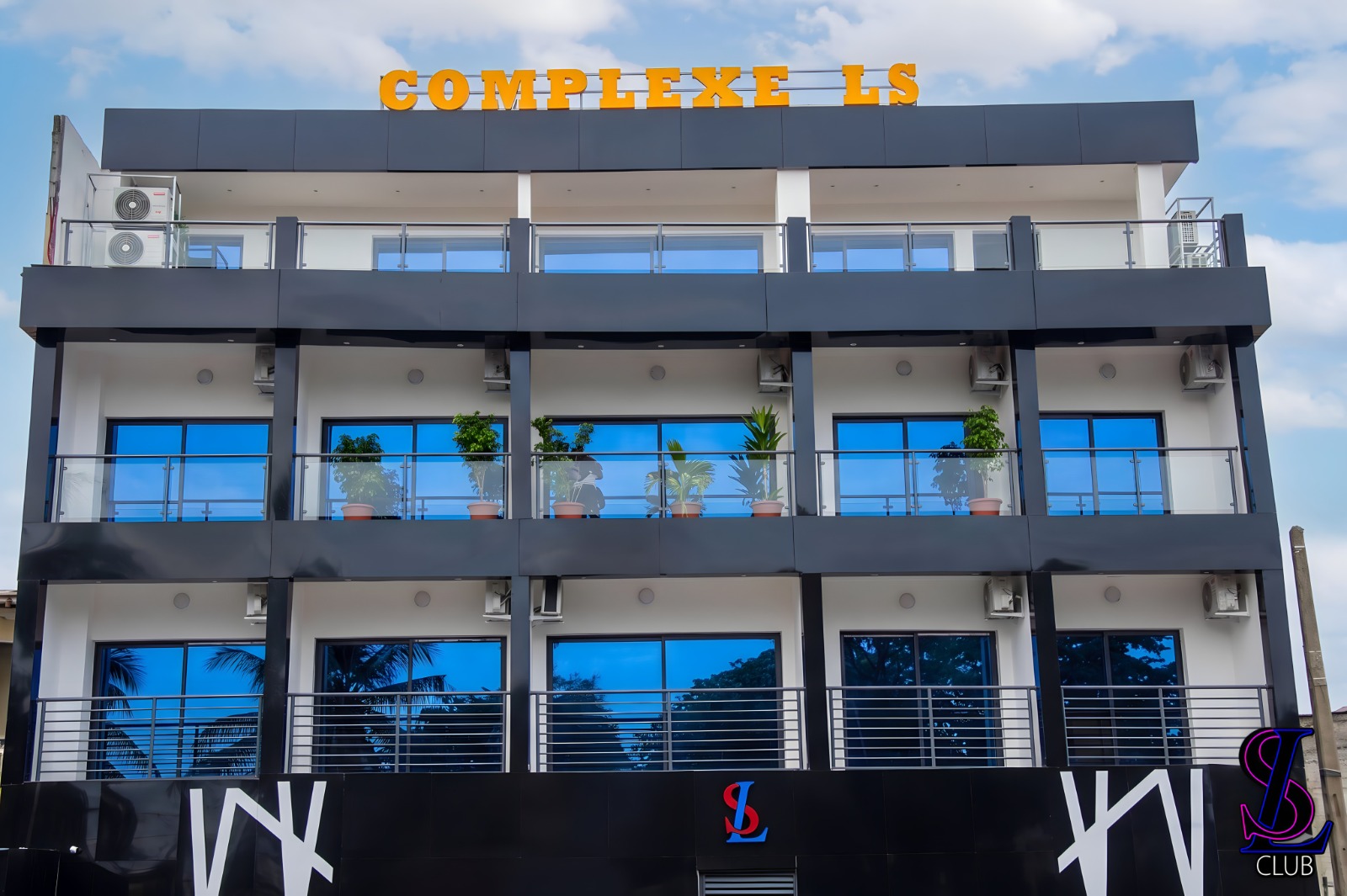 Façade Complexe LS Yopougon